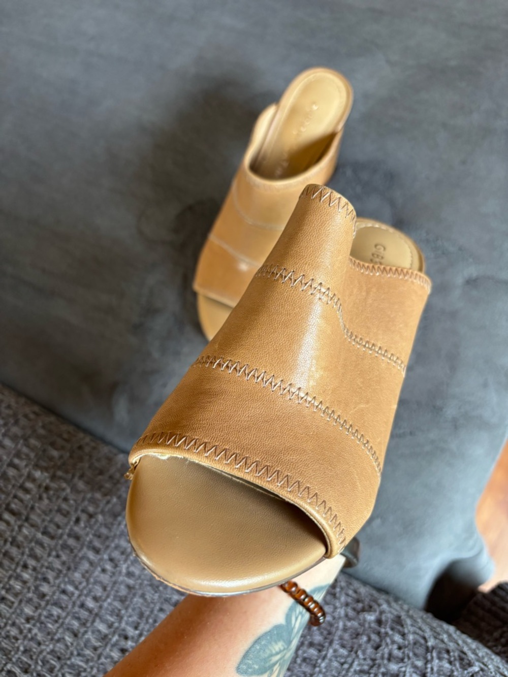 Gibson Latimer Block Heel Open Toe Mules, Size 6.5 - Picture 5 of 10